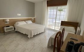 Hotel Riveiro II